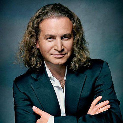 Орыс пашалары кішкентай қыздарын ұрады (порно)