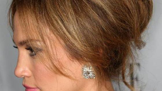 Қысқа сексуалды шаштары бар қыздар Қысқа сексуалды шаштары бар қыздар