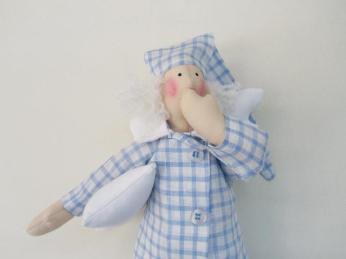 Kichkintoylar kiygan kaltaklar