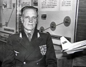 Vagina ichidan video Qizlarning qiniga galati narsalarni kiritayotgan fotosuratlari