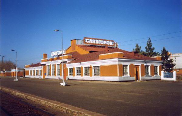 Үлкен кеуделі әдемі қара әйелдер