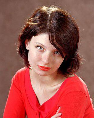 Emilia Spivak porno rasmlar