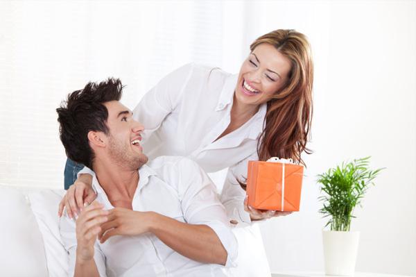 Katta oyinchoqlar bilan lezbiyen oyinlari