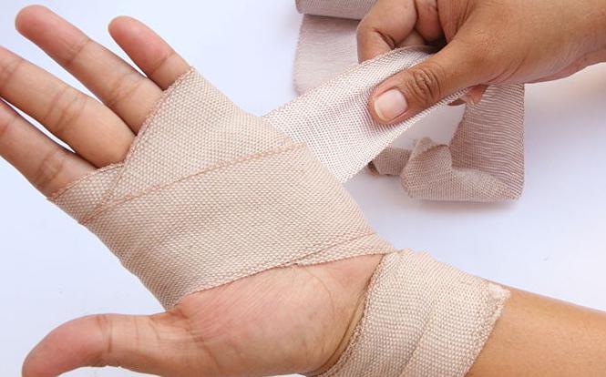 Tangan Pergelangan Tangan Terseliuh Gejala Dan Rawatan