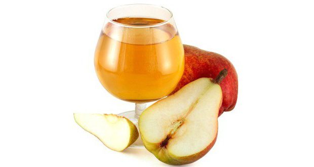 عصير التفاح والكمثرى في المنزل وصفة