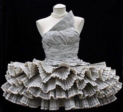 Қысқа юбка киген әйелдің көлікке отырғаны туралы онлайн порно көру. Секс кеуделерін илеу