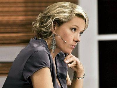 Ona va ogil daryoda jinsiy aloqada