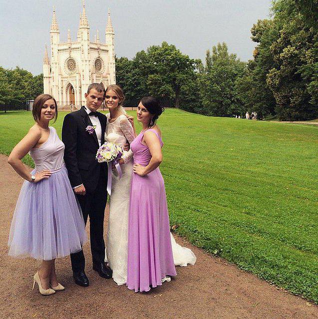 Anu Semenovichning eshak bilan sikilgan porno videosi