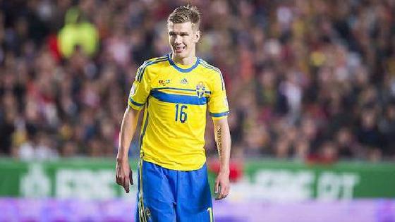 Екі әйел және бір еркек порно